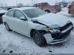 3VW267AJ5GM330213 2016 VOLKSWAGEN JETTA
