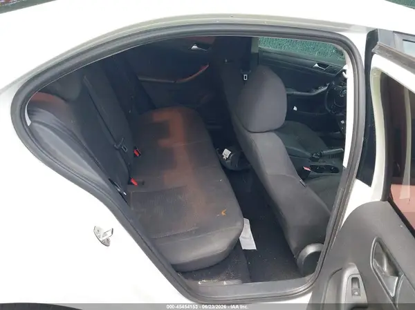 3VW267AJ5GM330857 2016 VOLKSWAGEN JETTA - Image 8