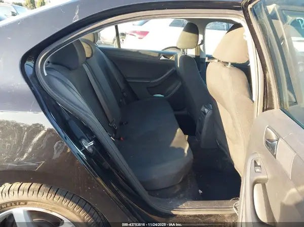 3VW267AJ5GM335279 2016 VOLKSWAGEN JETTA - Image 8