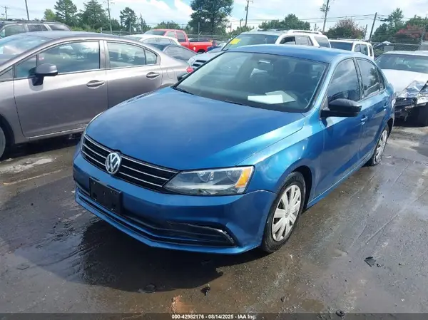 3VW267AJ5GM336805 2016 VOLKSWAGEN JETTA - Image 2