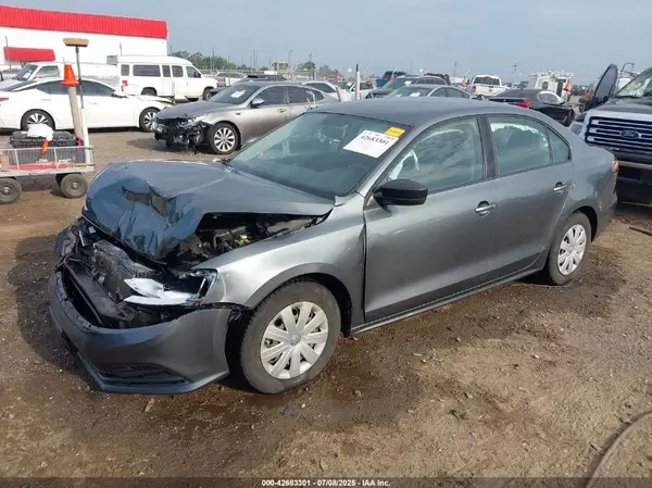 3VW267AJ5GM380934 2016 VOLKSWAGEN JETTA - Image 2