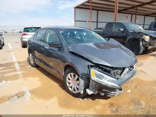 3VW267AJ5GM386510 2016 VOLKSWAGEN JETTA - Image 1