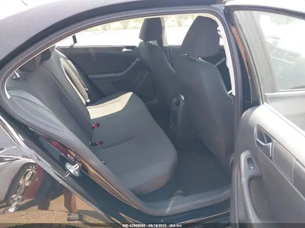 3VW267AJ5GM398785 2016 VOLKSWAGEN JETTA - Image 8