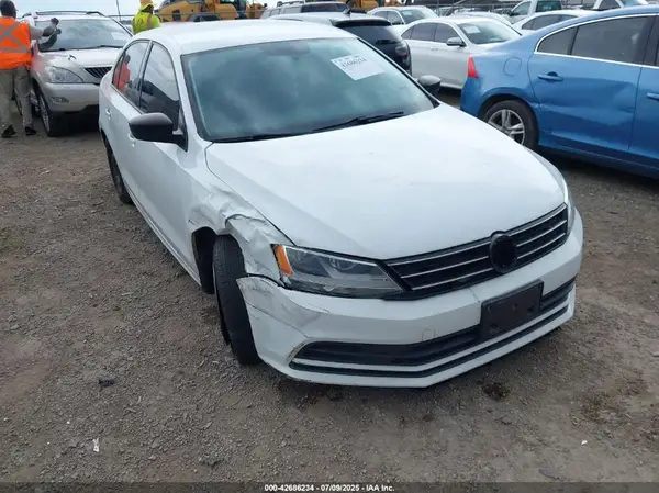 3VW267AJ6GM204409 2016 VOLKSWAGEN JETTA - Image 1