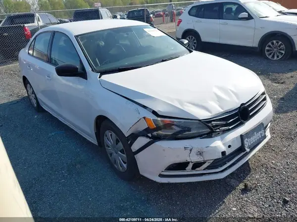 3VW267AJ6GM208461 2016 VOLKSWAGEN JETTA - Image 1