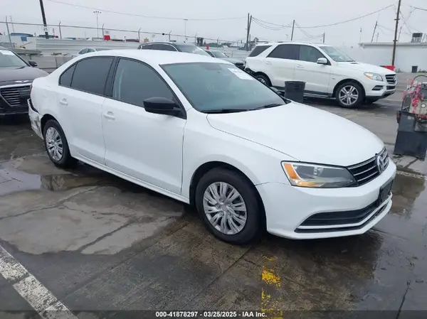 3VW267AJ6GM237619 2016 VOLKSWAGEN JETTA - Image 1