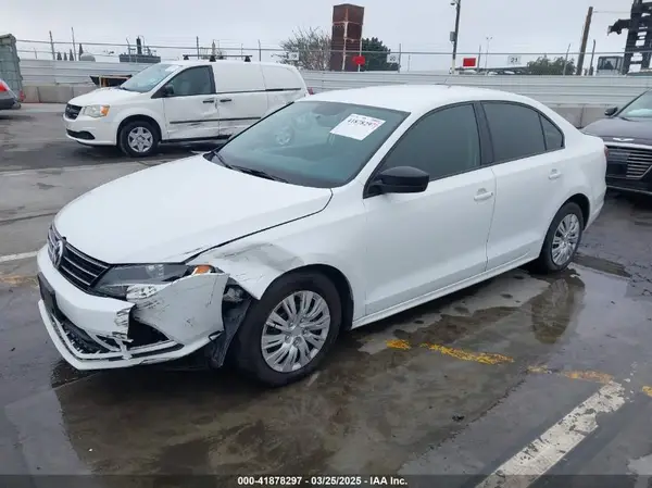 3VW267AJ6GM237619 2016 VOLKSWAGEN JETTA - Image 2