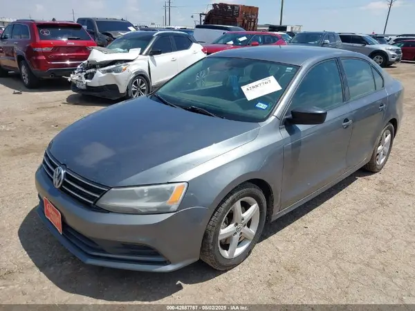 3VW267AJ6GM264707 2016 VOLKSWAGEN JETTA - Image 2