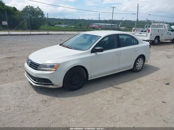 3VW267AJ6GM274377 2016 VOLKSWAGEN JETTA - Image 2