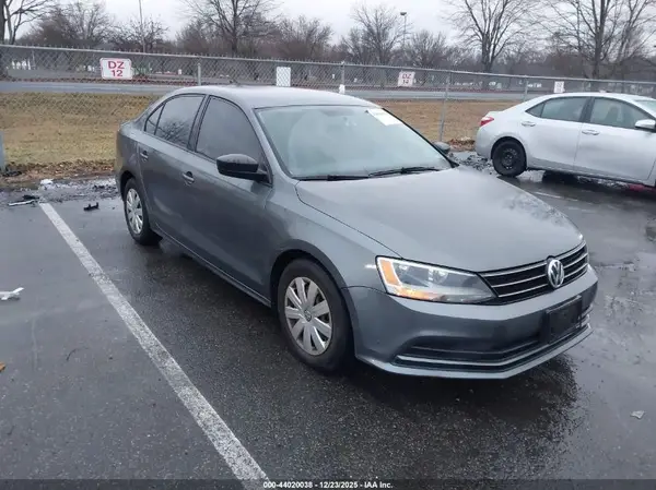 3VW267AJ6GM289624 2016 VOLKSWAGEN JETTA - Image 1