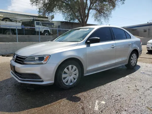 3VW267AJ6GM298842 2017 VOLKSWAGEN JETTA - Image 1