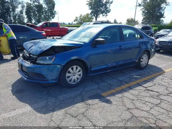 3VW267AJ6GM304879 2016 VOLKSWAGEN JETTA - Image 2