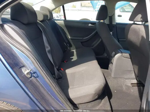 3VW267AJ6GM304879 2016 VOLKSWAGEN JETTA - Image 8