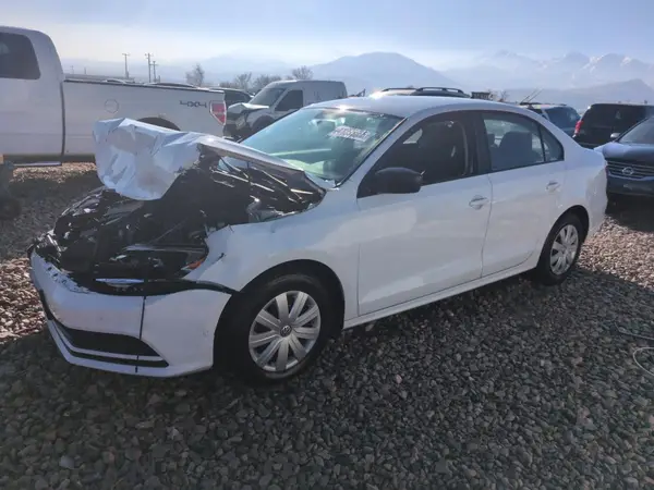 3VW267AJ6GM325313 2016 VOLKSWAGEN JETTA - Image 1