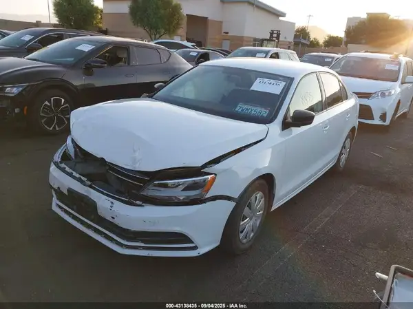 3VW267AJ6GM326154 2016 VOLKSWAGEN JETTA - Image 2