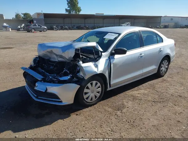 3VW267AJ6GM330205 2016 VOLKSWAGEN JETTA - Image 2