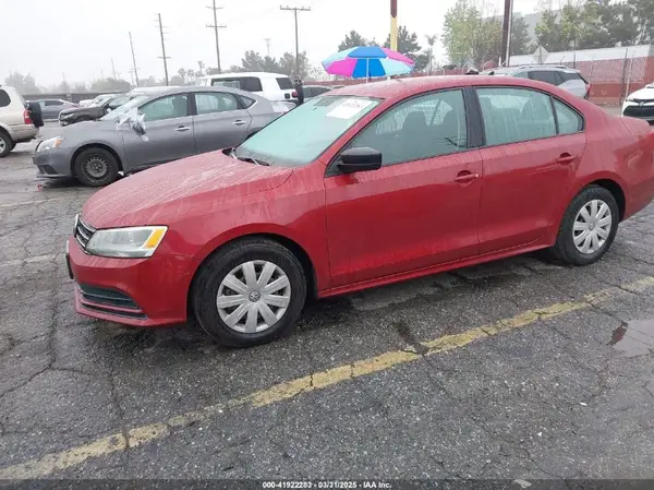 3VW267AJ6GM356206 2016 VOLKSWAGEN JETTA - Image 2