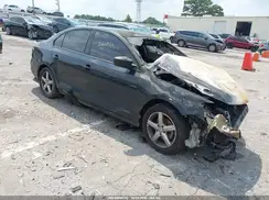 3VW267AJ6GM369165 2016 VOLKSWAGEN JETTA