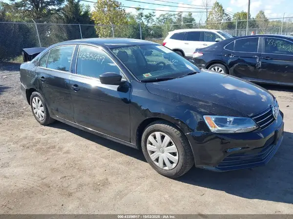 3VW267AJ6GM371210 2016 VOLKSWAGEN JETTA - Image 1