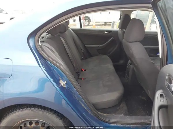 3VW267AJ6GM390484 2016 VOLKSWAGEN JETTA - Image 8
