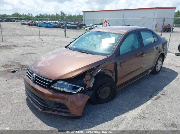 3VW267AJ6GM392784 2016 VOLKSWAGEN JETTA - Image 2
