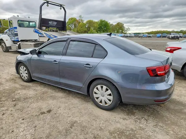 3VW267AJ7GM260360 2016 VOLKSWAGEN JETTA - Image 2