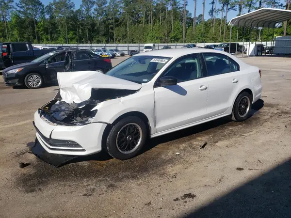 3VW267AJ7GM284710 2016 VOLKSWAGEN JETTA - Image 1