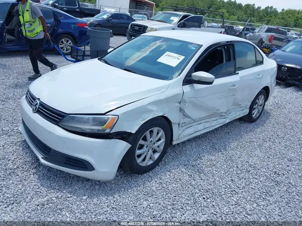 3VW267AJ7GM302123 2016 VOLKSWAGEN JETTA - Image 2