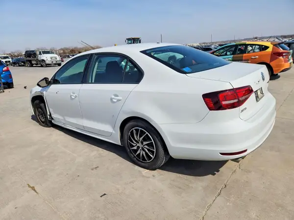 3VW267AJ7GM307273 2016 VOLKSWAGEN JETTA - Image 2
