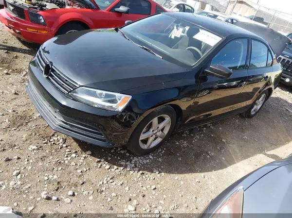 3VW267AJ7GM340709 2016 VOLKSWAGEN JETTA - Image 2