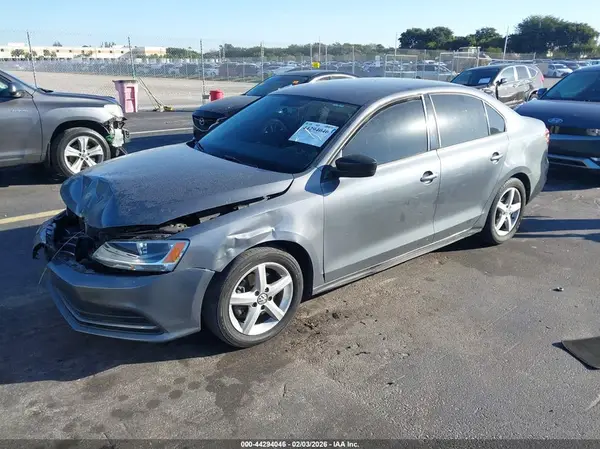 3VW267AJ7GM371247 2016 VOLKSWAGEN JETTA - Image 2
