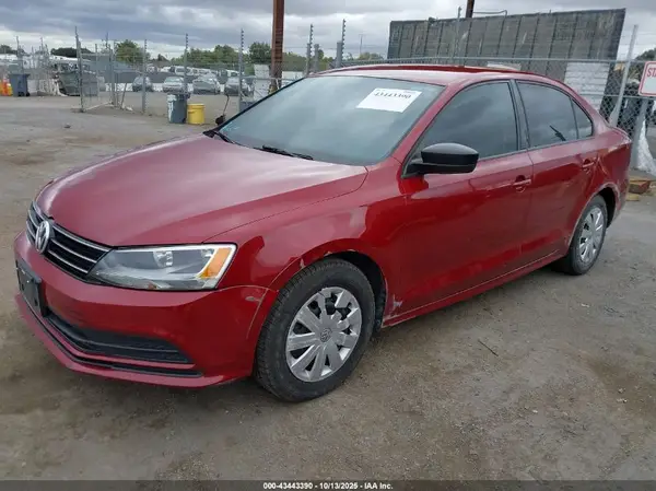 3VW267AJ7GM379896 2016 VOLKSWAGEN JETTA - Image 2
