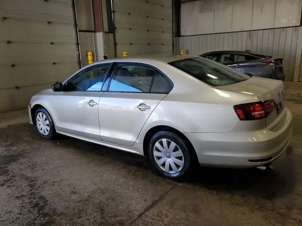3VW267AJ8GM208137 2016 VOLKSWAGEN JETTA - Image 2