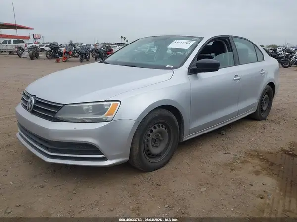 3VW267AJ8GM212267 2016 VOLKSWAGEN JETTA - Image 2
