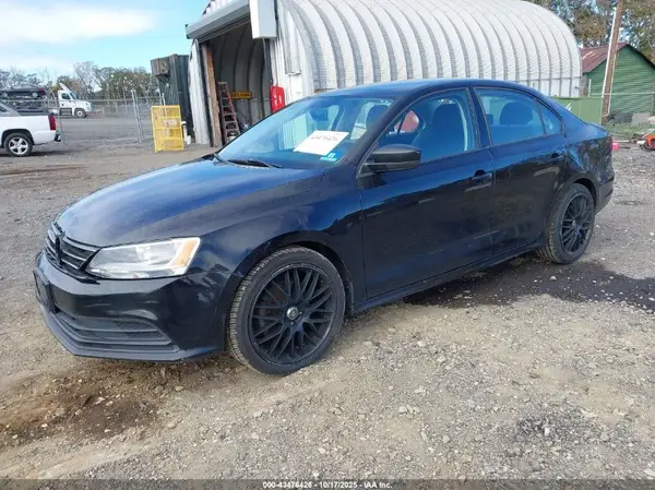 3VW267AJ8GM219106 2016 VOLKSWAGEN JETTA - Image 2