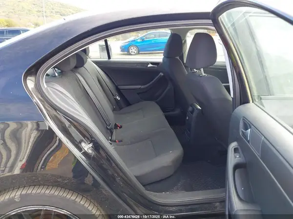 3VW267AJ8GM219106 2016 VOLKSWAGEN JETTA - Image 8