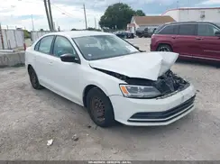 3VW267AJ8GM226203 2016 VOLKSWAGEN JETTA
