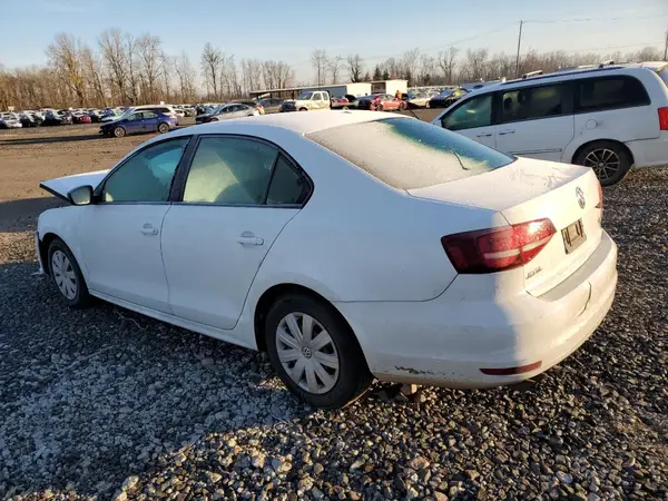 3VW267AJ8GM237413 2016 VOLKSWAGEN JETTA - Image 2