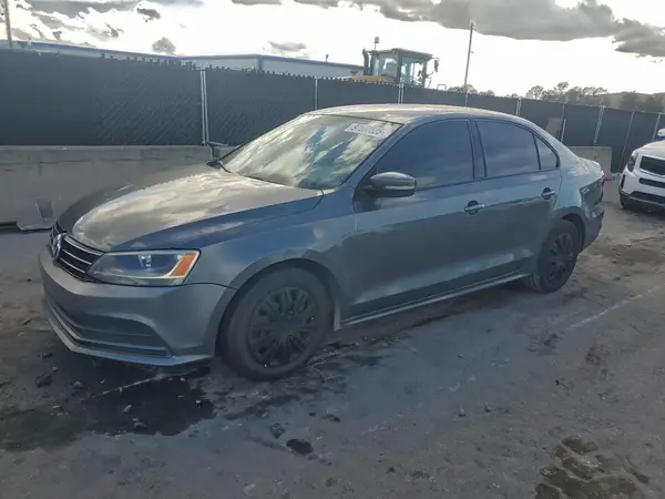 3VW267AJ8GM250713 2016 VOLKSWAGEN JETTA - Image 1