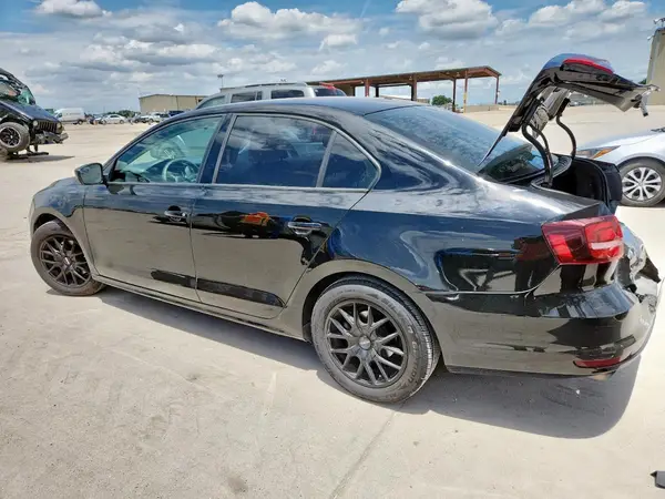 3VW267AJ8GM273862 2016 VOLKSWAGEN JETTA - Image 2