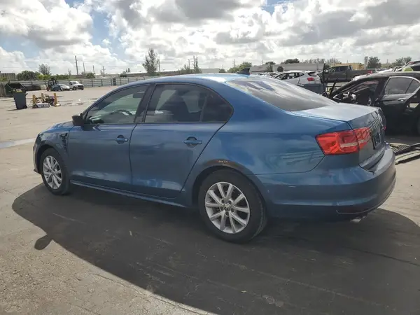 3VW267AJ8GM277328 2016 VOLKSWAGEN JETTA - Image 2