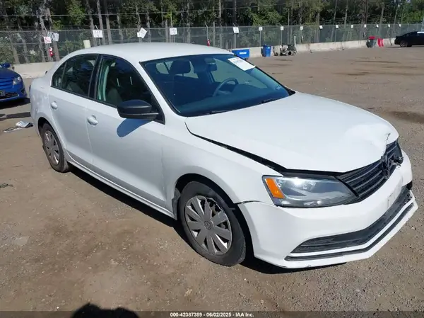 3VW267AJ8GM279788 2016 VOLKSWAGEN JETTA - Image 1