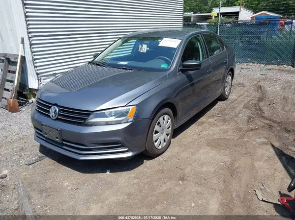 3VW267AJ8GM286742 2016 VOLKSWAGEN JETTA - Image 2
