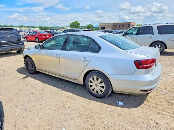 3VW267AJ8GM305127 2016 VOLKSWAGEN JETTA - Image 2