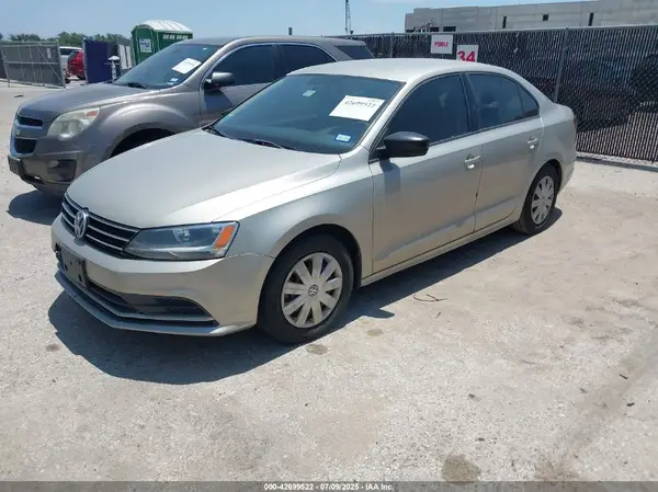 3VW267AJ8GM309503 2016 VOLKSWAGEN JETTA - Image 2