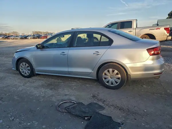 3VW267AJ8GM334420 2016 VOLKSWAGEN JETTA - Image 2