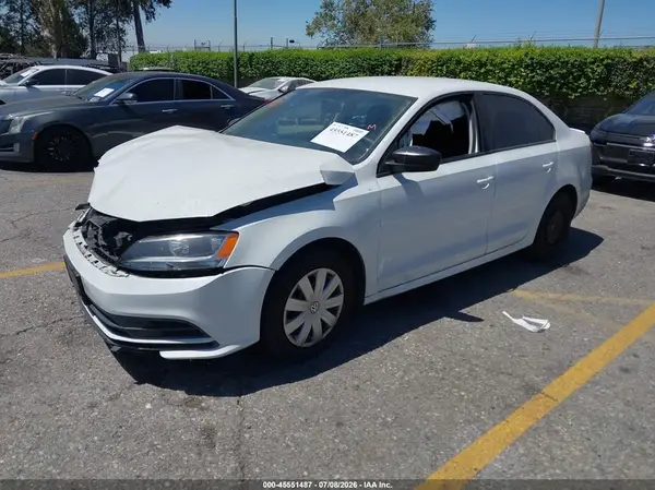 3VW267AJ8GM351931 2016 VOLKSWAGEN JETTA - Image 2