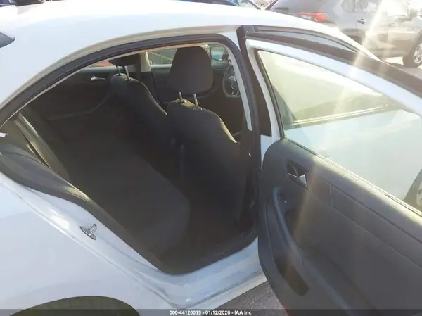 3VW267AJ8GM356241 2016 VOLKSWAGEN JETTA - Image 8