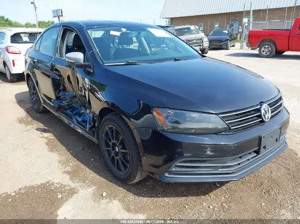 3VW267AJ8GM365148 2016 VOLKSWAGEN JETTA - Image 1