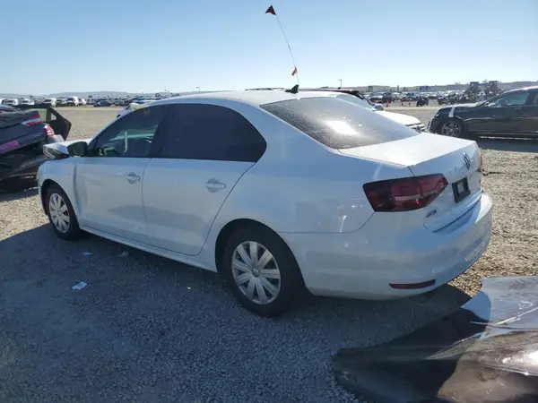 3VW267AJ8GM366090 2016 VOLKSWAGEN JETTA - Image 2